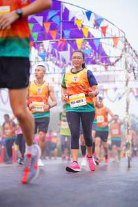 BIB: 10873
                            <button type="button" onclick="openModal(9942708)" class="btn btn-primary btn-sm float-right btn-popup" data-toggle="modal" data-target=".modal-high-quality">
                        <i class="fas fa-shopping-cart"></i> Add to Cart
                    </button>
                                            <button type="button" onclick="isThisMe(9942708, true)" class="btn btn-success btn-sm float-right btn-popup btn-isme hidden" data-toggle="tooltip" data-placement="bottom" title="นี่คือรูปของคุณใช่ไหม คลิกที่นี่เพื่อเอาเข้าอัลบั้ม">
                        <i class="fas fa-plus"></i> Add to album
                    </button>
                    <button type="button" onclick="isThisMe(9942708, false)" class="btn btn-warning btn-sm float-right btn-popup btn-isnotme hidden">
                        <i class="fas fa-ban"></i> Remove from album
                    </button>